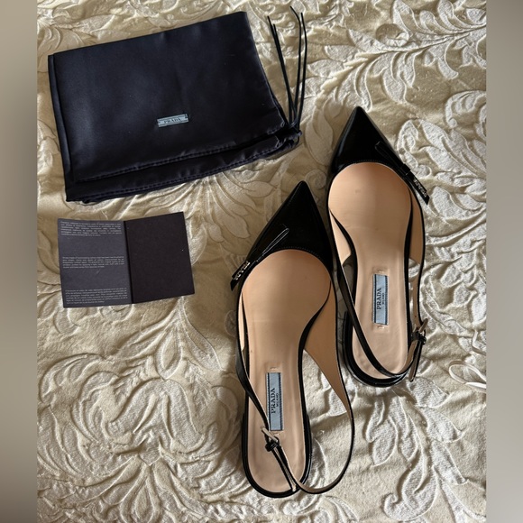 Prada flats - Picture 7 of 15